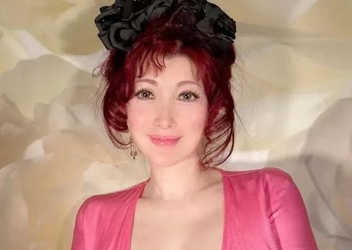 ここまでやるのか...叶姉妹・美香さんの“フェイスパック姿”が見たことないほどレベチでゴージャスだった | ハフポスト アートとカルチャー