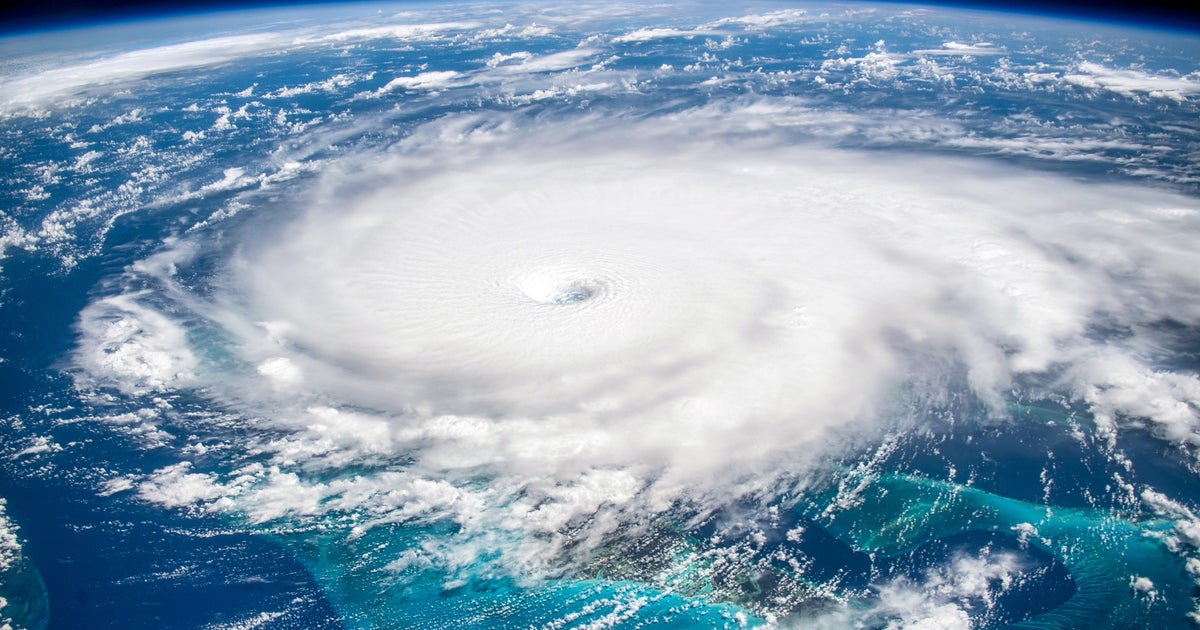 NextImg:We Lived Through Intense Hurricanes. Here's Exactly How We'd Prep For One Now.