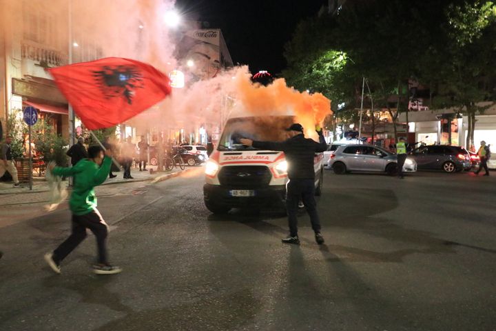 Συγκρούσεις διαδηλωτών-αστυνομικών έξω από το πρωθυπουργικό γραφείο στα Τίρανα της Αλβανίας (7 Οκτωβρίου 2024)