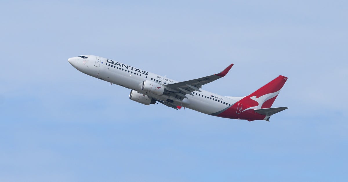 NextImg:Airline Apologizes After Graphic Film Plays On Every Screen During Flight