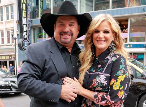Trisha Yearwood Breaks Silence After Garth Brooks Assault Allegations |  HuffPost Latest News