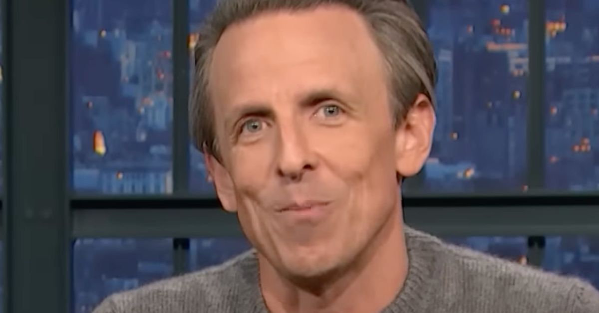 NextImg:Seth Meyers Adds Single, Scathing Word To Trump Slogan