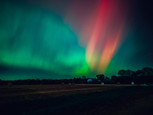 The lights are seen in Wisconsin.