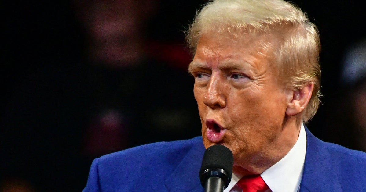 NextImg:'Utterly Un-American': Critics Rip Trump's Frightening New Threat Against U.S. Citizens