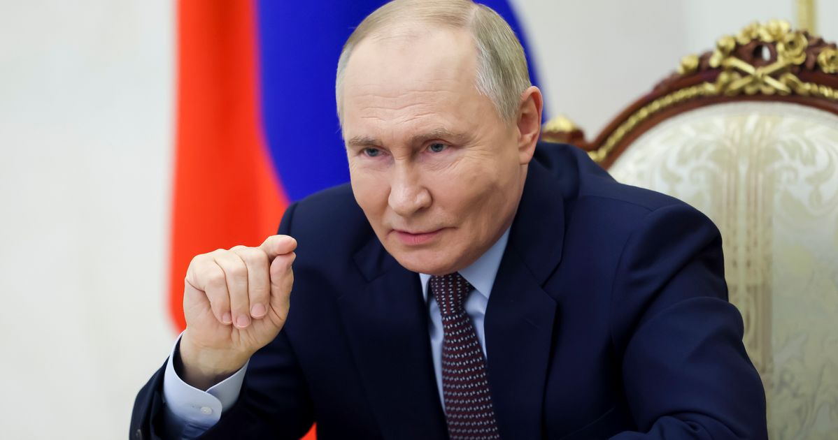 Vladimir Putin Personally Ordered The Salisbury Poison Attack, UK Government Believes