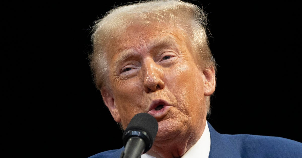 NextImg:Trump Sparks Mispronunciation Mystery At Arizona Rally
