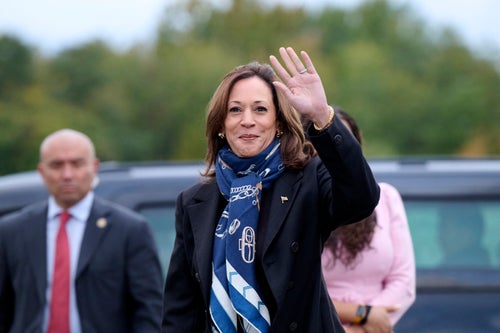 US Vice President and Democratic presidential nominee Kamala Harris waves upon arrival at the Erie International Airport in Erie, Pennsylvania, on October 14, 2024. (Photo by DUSTIN FRANZ / AFP) (Photo by DUSTIN FRANZ/AFP via Getty Images)