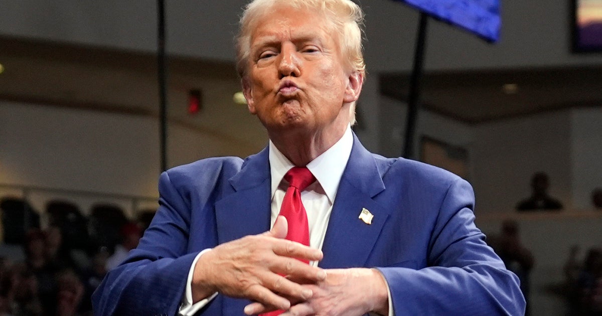 NextImg:Trump Totally Botches Crucial Election Detail In Bizarre New Plea To Voters