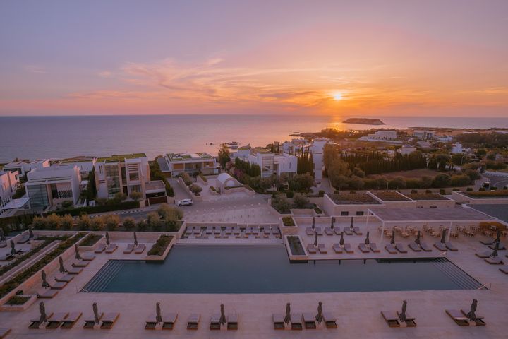 Cap St. Georges Hotel & Resort: Ετήσια Διεθνής Συνάντηση Επιτροπής Επαφών για την πρόκληση του μεταναστευτικού ζητήματος.