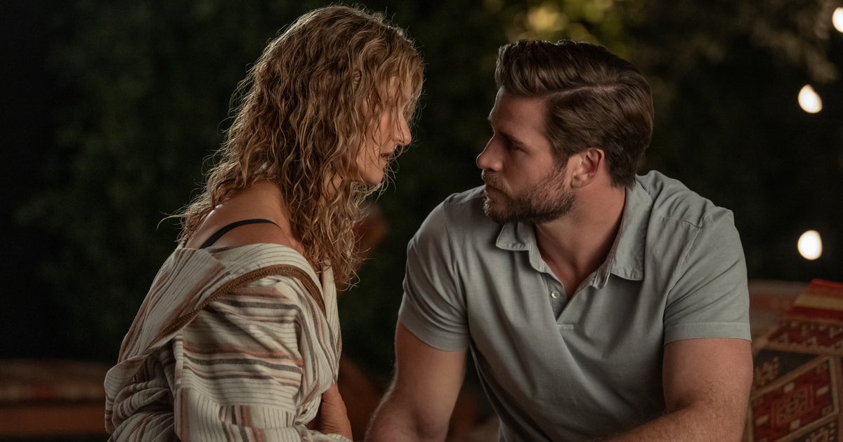 NextImg:This New Netflix Film Is The Best Age-Gap Romance Of The Year