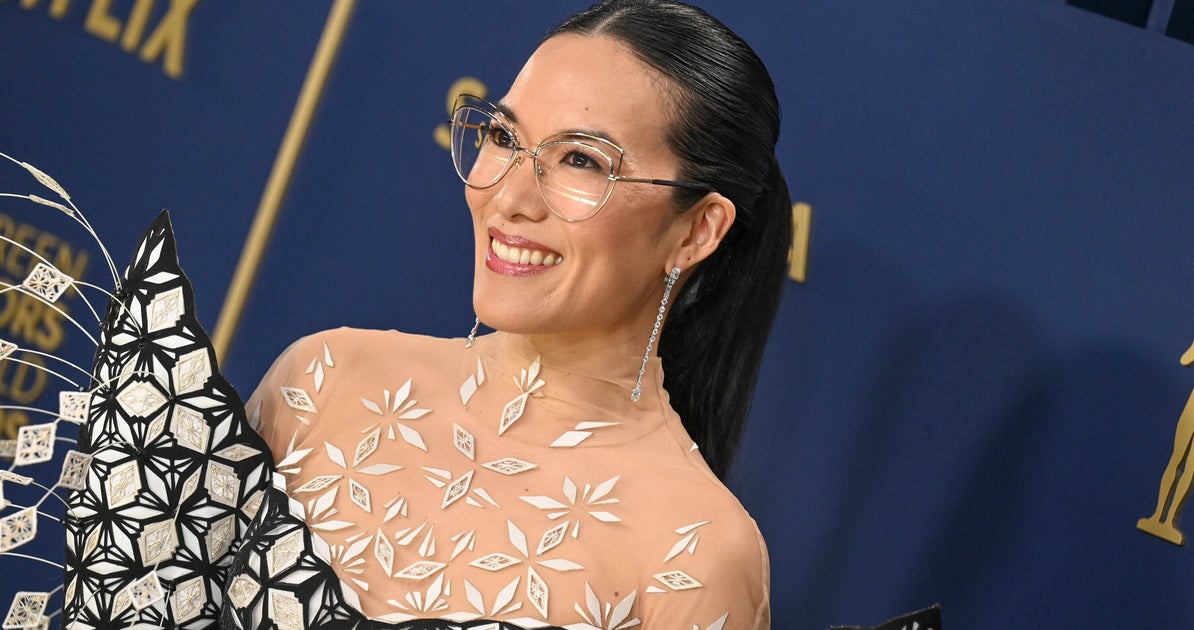 17 Spot-On Lines About Womanhood From Ali Wong