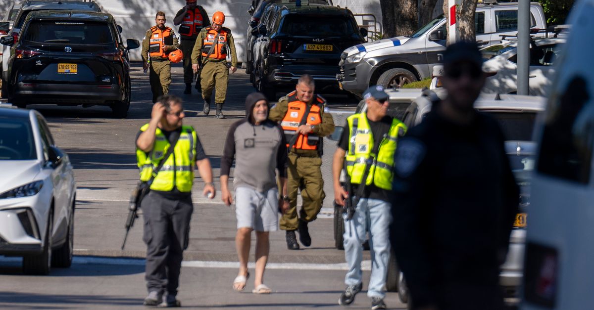 A Drone Targets The Israeli Prime Minister's House During New Barrages With Hezbollah