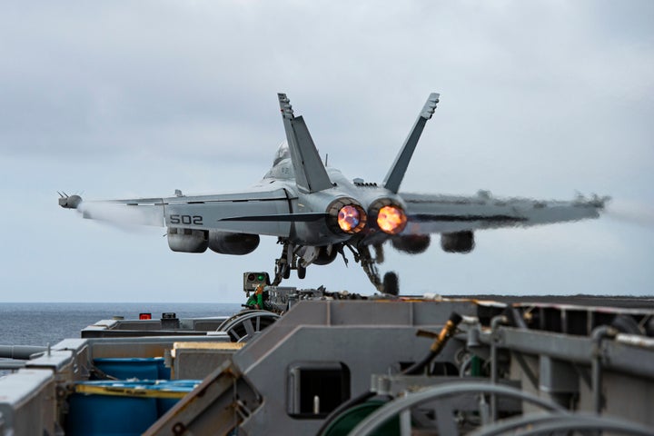 E/A-18G Growler (Mass Communication Specialist 3rd Class Joseph Calabrese/U.S. Navy via AP)