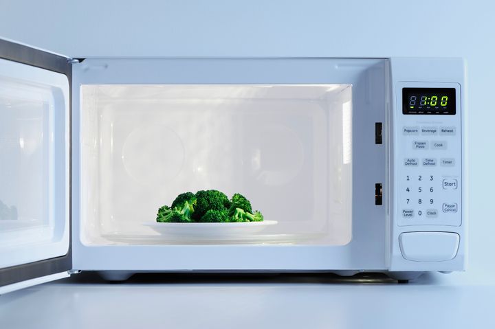 “With microwaving, food cooks quickly and it often uses little to no water, meaning more of the good stuff stays in your meal,” said registered sports nutritionist and dietitian Krutika Nanavati.