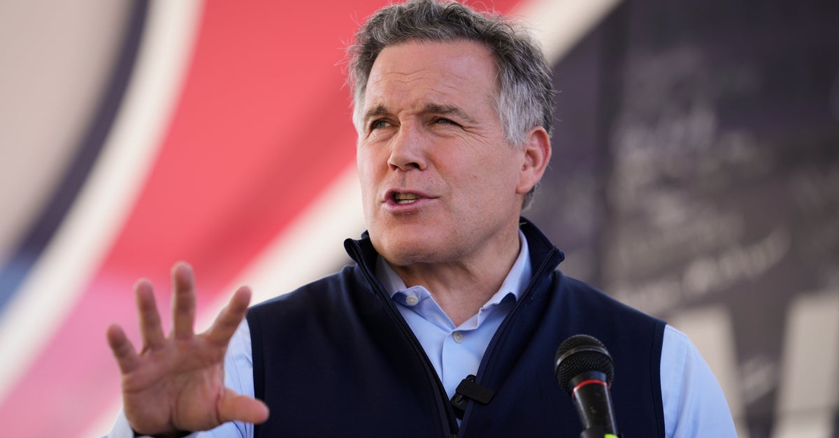 NextImg:New Senate Ad Highlights 'Toxic' Environment At GOP Candidate's Former Hedge Fund