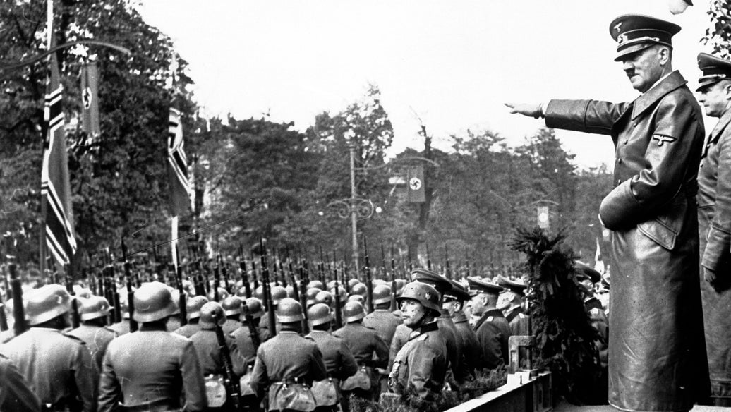 WWII HITLER SALUTES WARSAW