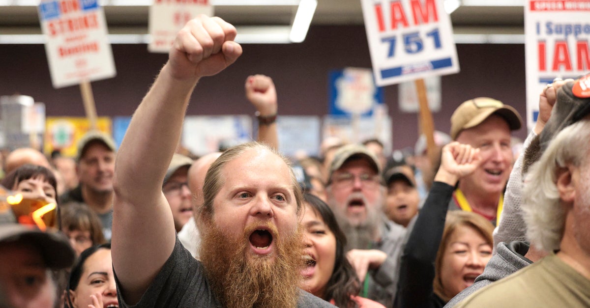 Boeing Strike Ends After 53 Days As Workers Accept Contract