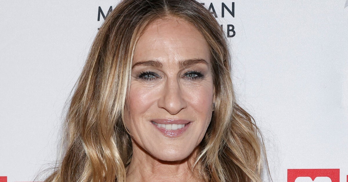NextImg:Sarah Jessica Parker Endorses Kamala Harris With ‘Sex And The City’ Dig At JD Vance