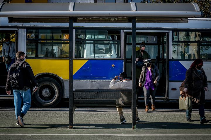 Στάση λεωφορείου στην Αθήνα.