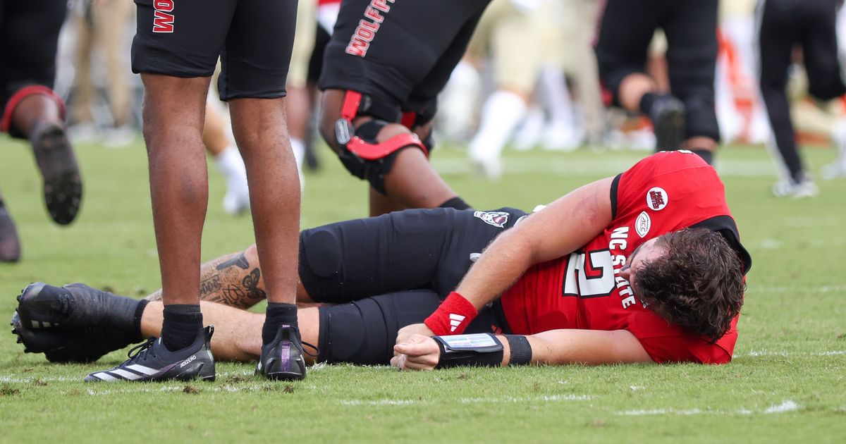 Star Quarterback Retires From Football Over Head Injuries — In College