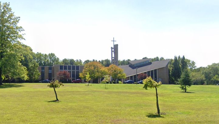 Die Nonnen bestehen darauf, dass sie im Mount St. Benedict Monastery in Erie, Pennsylvania, wohnen und dass sie keine Beweise dafür haben, dass jemand, der mit Cliff Maloney zusammenarbeitet, tatsächlich mit ihnen über ihre Wahlergebnisse gesprochen hat. 