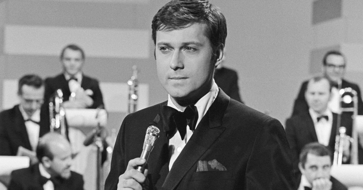 Jack Jones, Singer Of 'Love Boat' Theme, Dies At 86