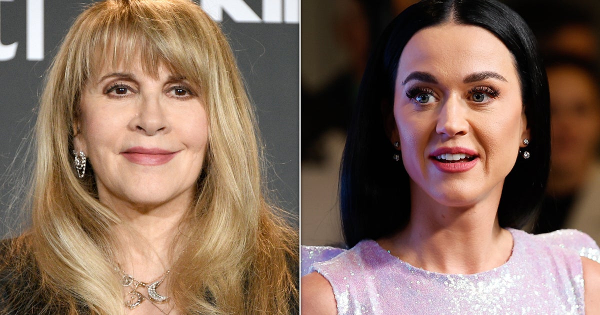 NextImg:Stevie Nicks Reveals Advice She Gave Katy Perry About 1 Pop Star's 'Internet Armies'