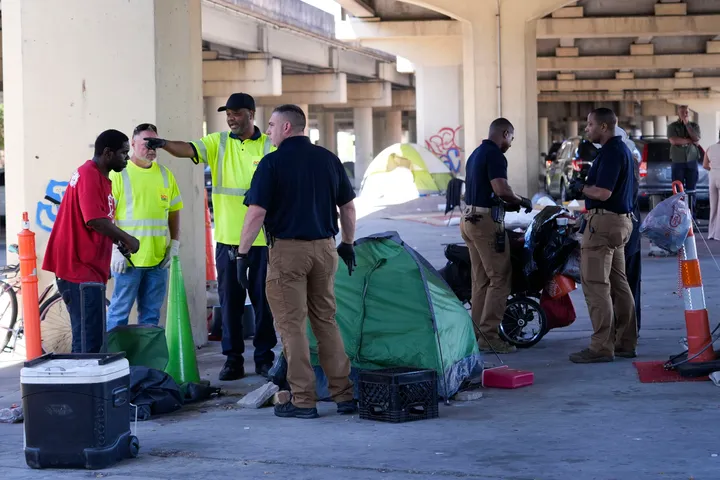 Taylor Swift homeless sweep blocked