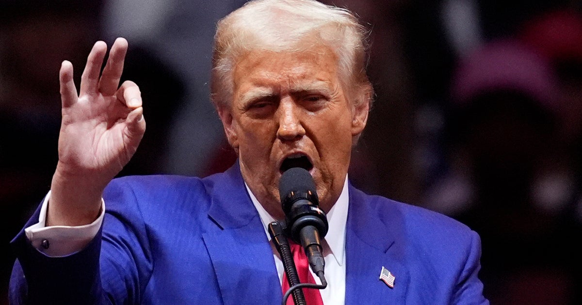 NextImg:Trump Advisers Suggest Getting Rid Of FBI Background Checks For Security Clearances: Reports