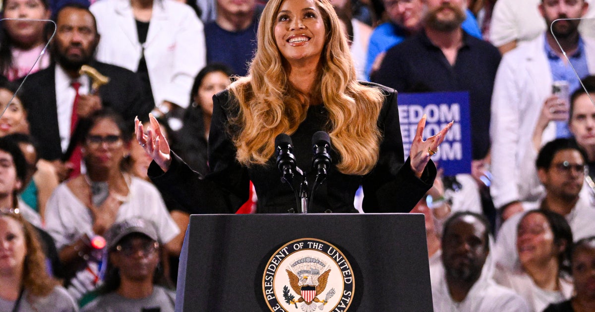 NextImg:Do Celebrity Endorsements Even Matter Anymore? It's Complicated.