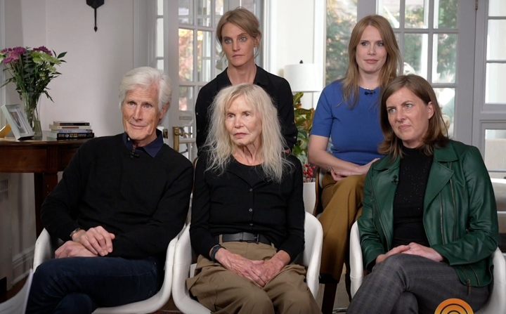 ‘Your Son Is Dead’: Matthew Perry’s Household Reveals Devastating Name 1 12 months After Star’s Demise – The Boston Courier ‘Your Son Is Dead’: Matthew Perry’s Household Reveals Devastating Name 1 12 months After Star’s Demise – The Boston Courier