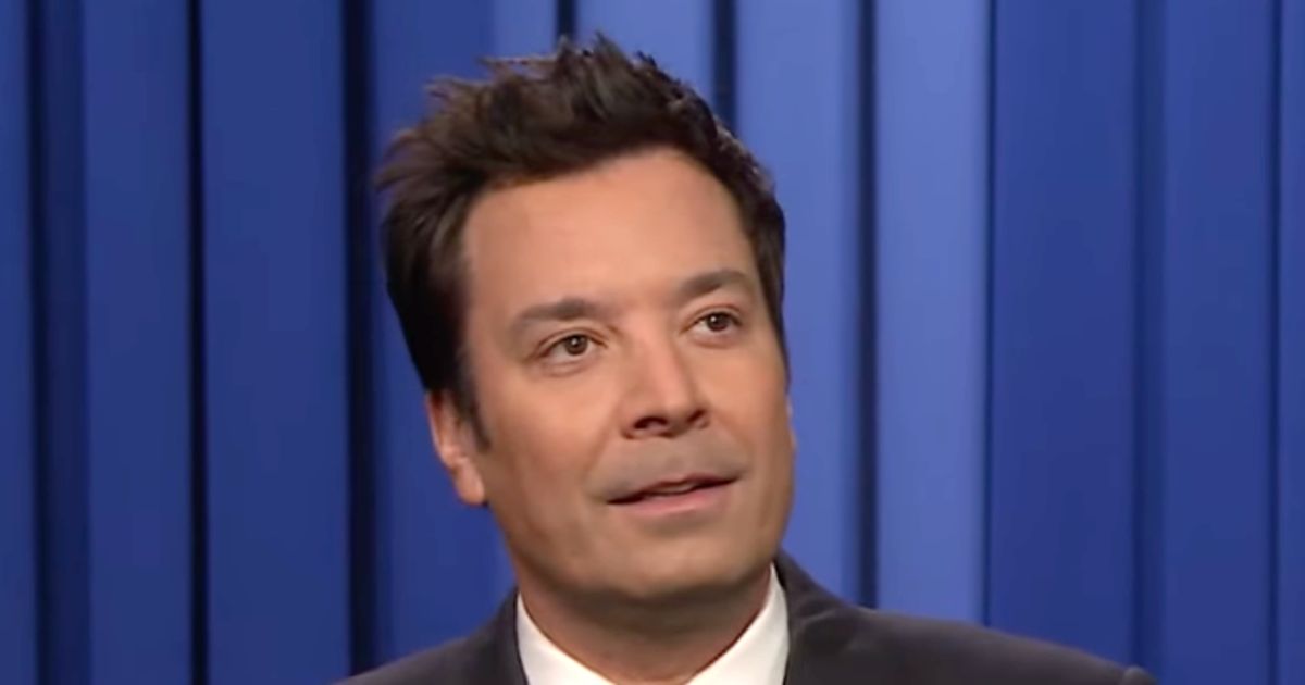 Jimmy Fallon Finds 3 'On Brand' Adjectives Describing Trump's Racist Rally