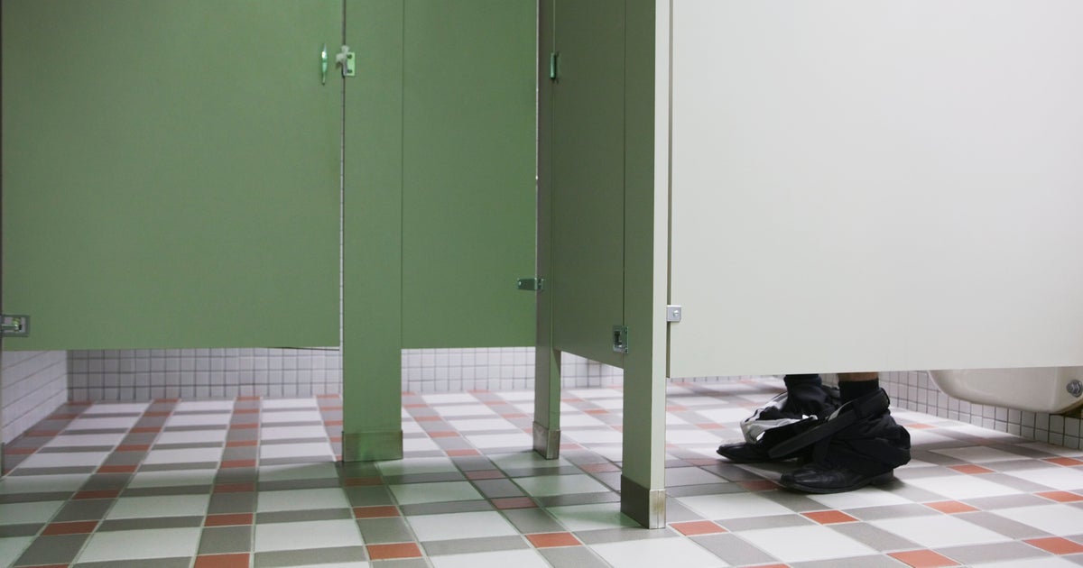 NextImg:If You Poop Around The Same Time Every Day, Can You Change Your Schedule?