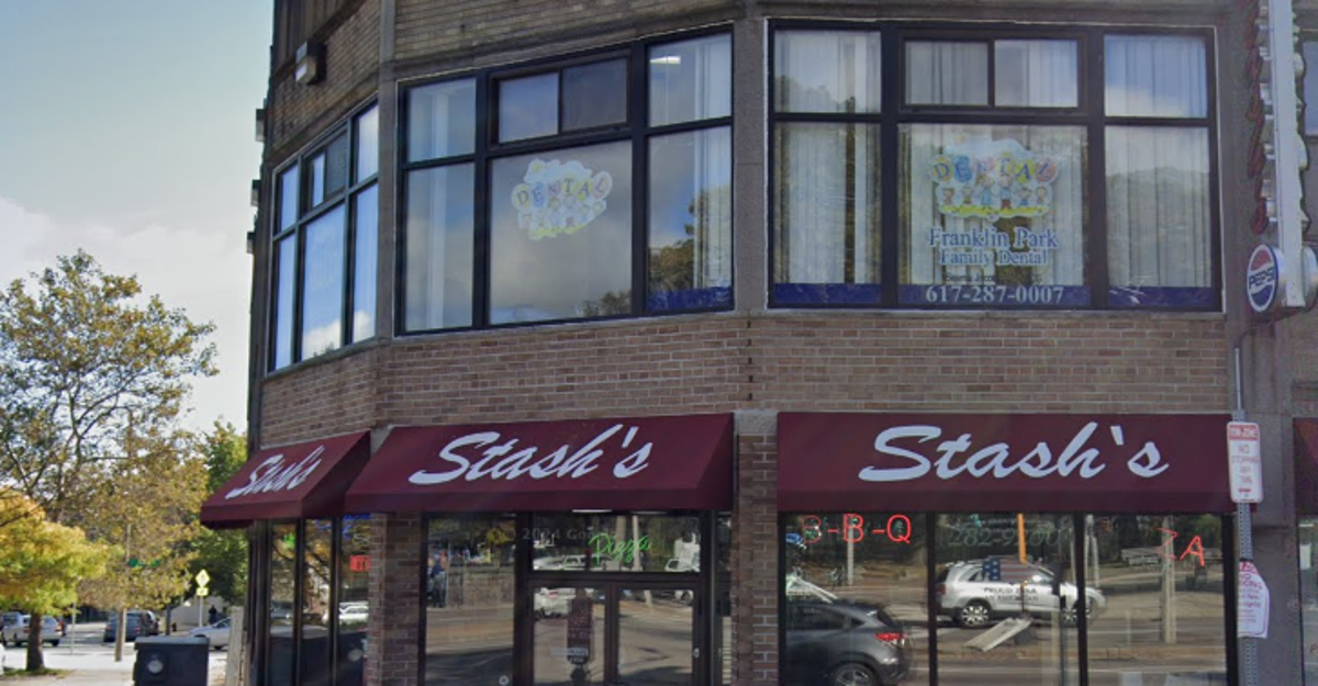 NextImg:Pizza Chain Owner Sentenced For Pressuring Undocumented Workers Into Forced Labor