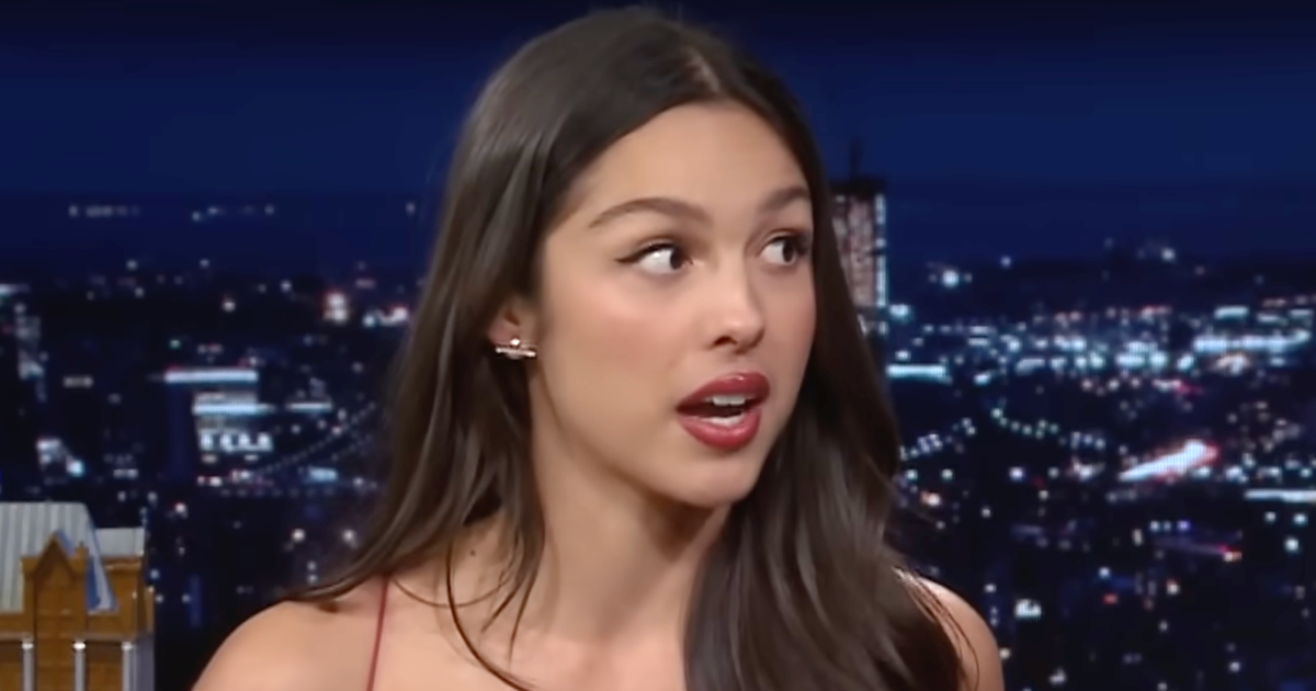 Olivia Rodrigo Says She Was Interrogated By Cops At The U.S. Border: ‘So Scared’