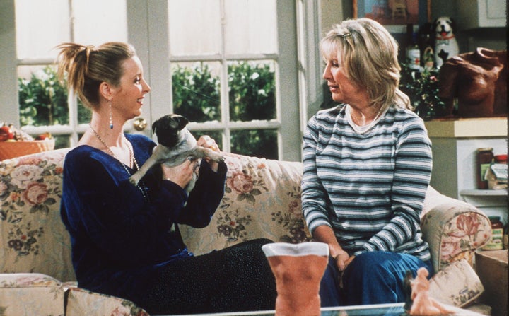 Lisa Kudrow and Teri Garr on the set of Friends in 1998