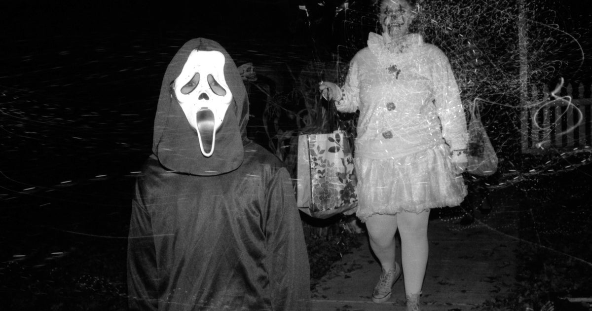 হ্যালোউইনের আসল উত্সগুলি আপনার ধারণার চেয়ে অপরিচিত হ্যালোউইনের আসল উত্সগুলি আপনার ধারণার চেয়ে অপরিচিত