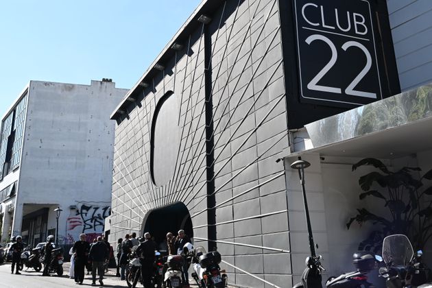 Το CLUB 22 στη Λεωφόρο Βουλιαγμένης σφραγίζεται από τις αρχές.