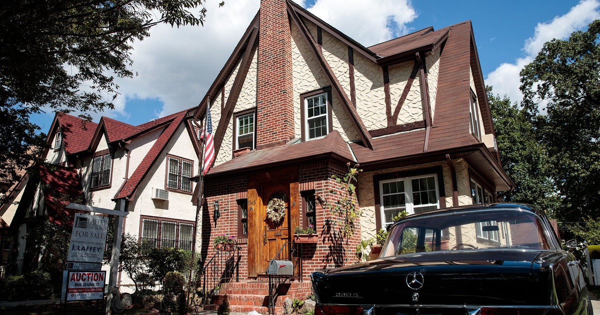 NextImg:Donald Trump's Childhood Home Suffers Ironic Fate, According To Report