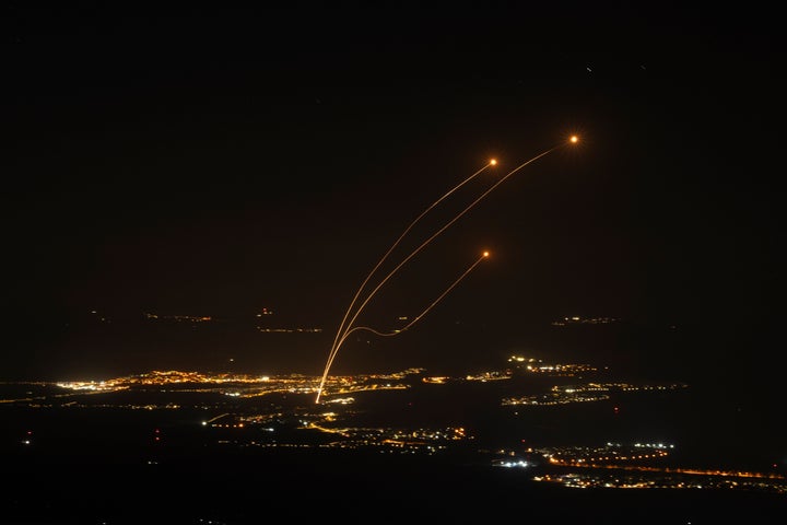 Το σύστημα αεράμυνας Iron Dome σε δράσ