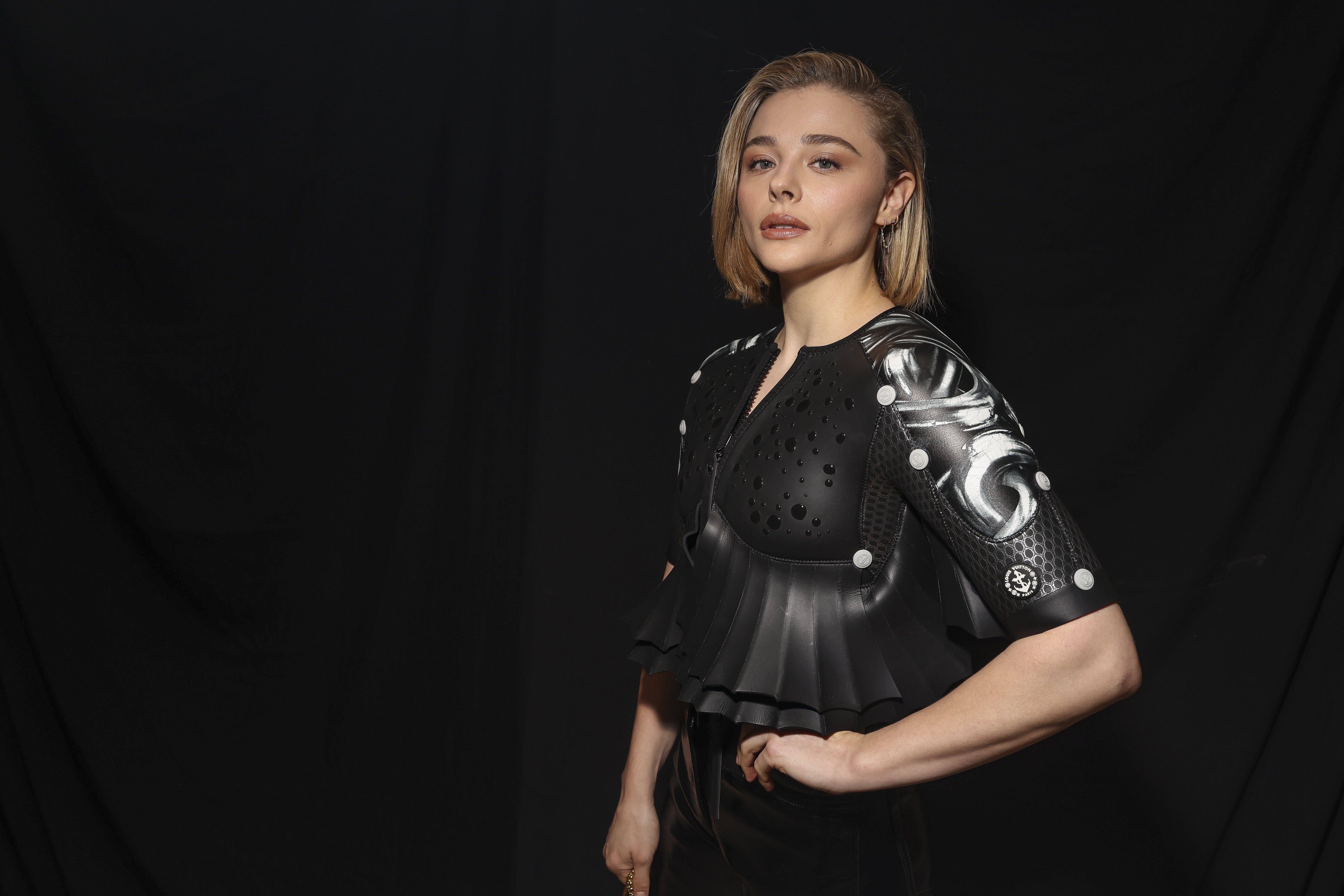 Chloë Grace Moretz Endorses Kamala Harris As A 'Gay Woman' In Instagram ...