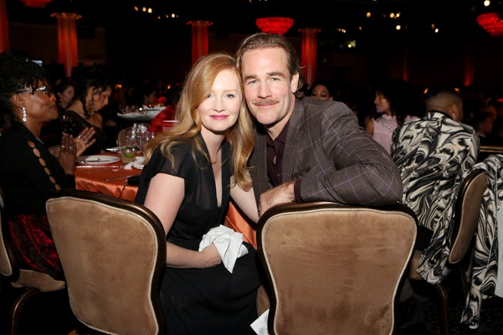 James Van Der Beek with his wife, Kimberly, at an event in 2018.