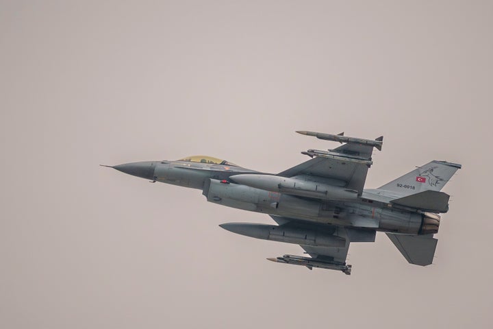 Τουρκικό F-16