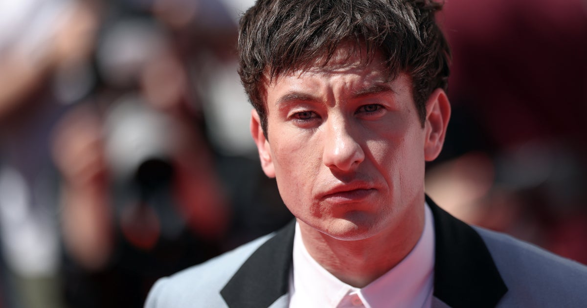 NextImg:‘Saltburn’ Star Barry Keoghan Slams Claims He’s A ‘Deadbeat Dad’