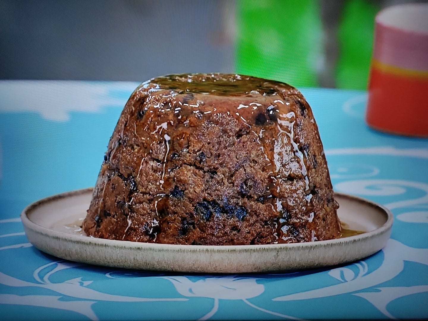 So THAT's Why The Pudding Is Called 'Spotted Dick' | HuffPost UK Life