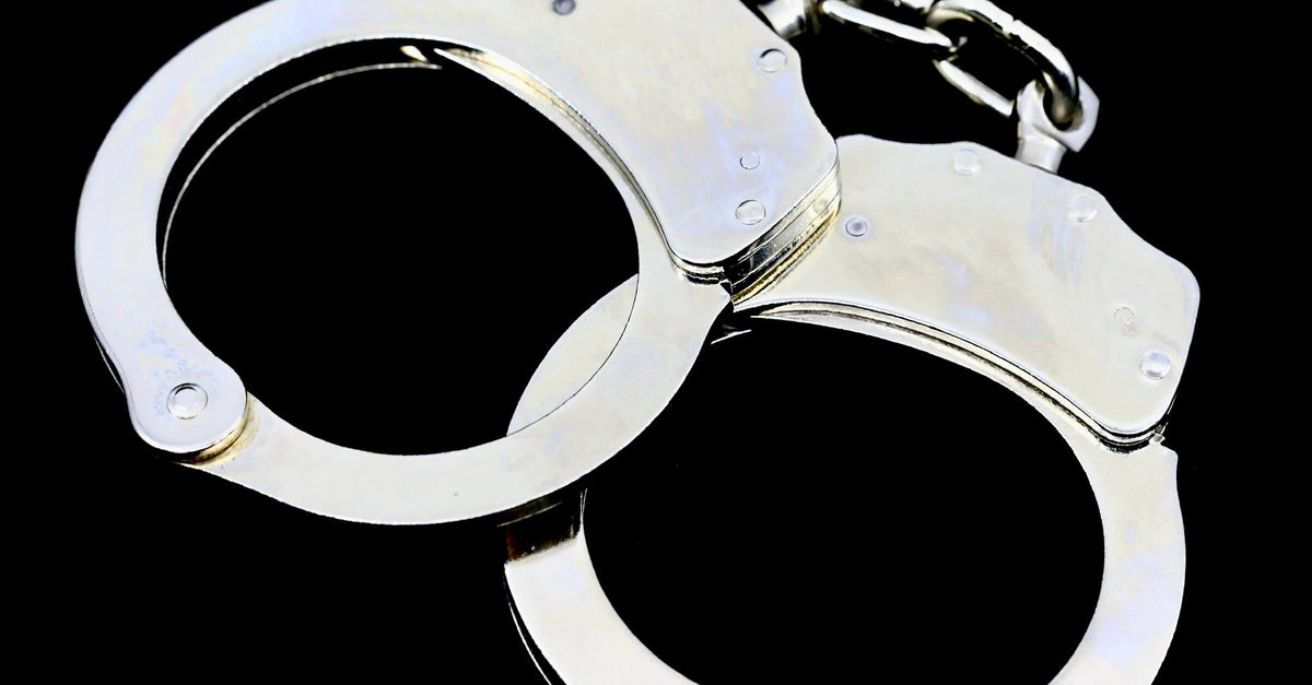 NextImg:Man Arrested After 9 People Stabbed In Seattle