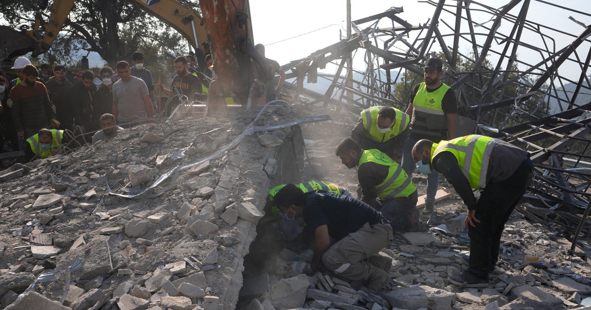 Israeli Strikes Kill Dozens In Lebanon And Northern Gaza While Netanyahu And Trump Speak Israeli Strikes Kill Dozens In Lebanon And Northern Gaza While Netanyahu And Trump Speak