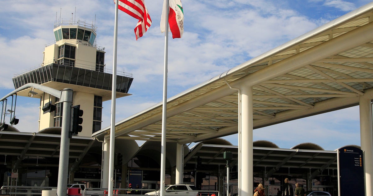NextImg:Oakland Airport Ordered To Stop Using 'San Francisco' In Name Amid Lawsuit