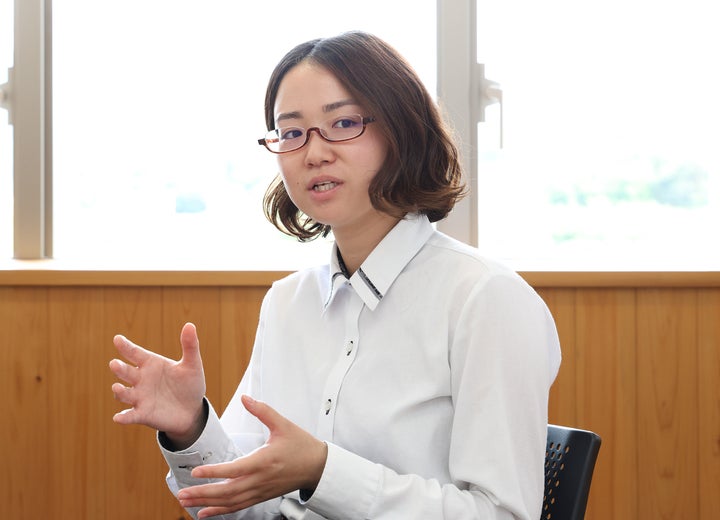 岡元真美さん。京丹波町の林業大学校を卒業。森林関連の法人を経て、林業に注力する自治体で働きたいとの思いから京丹波町に入庁