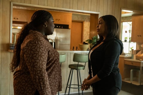 Raven Goodwin as Merritt Tryon, Niecy Nash as Lois Tryon.
